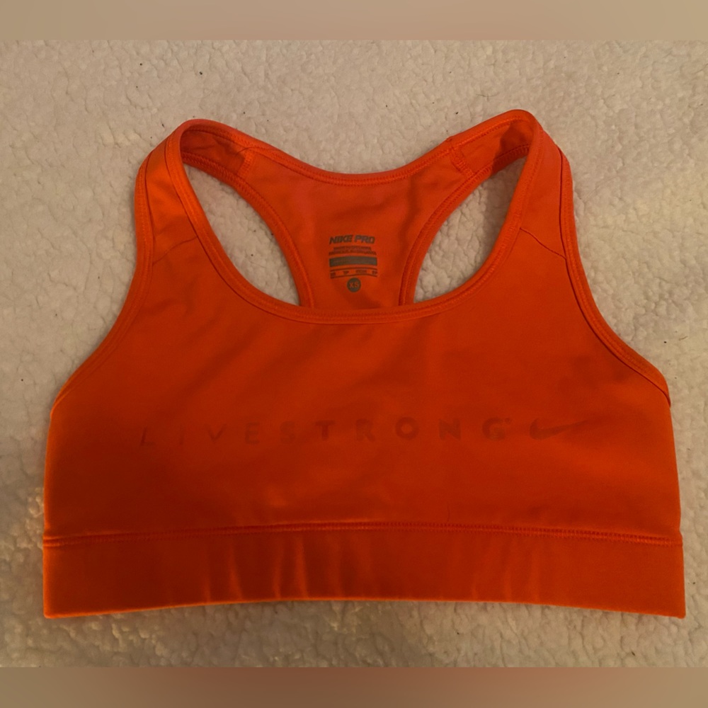 Nike pro sports bra size xs